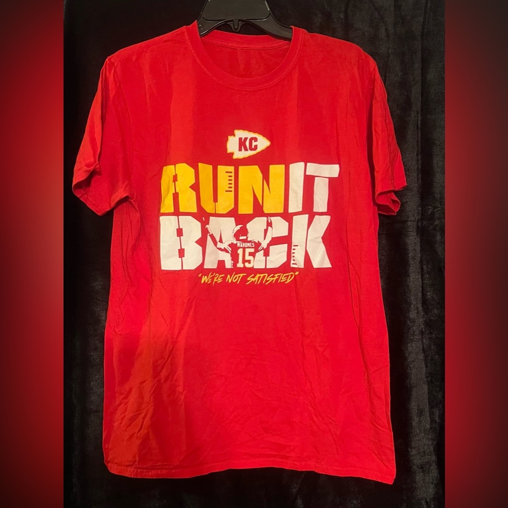 Chiefs T-shirt